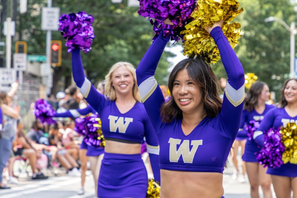 Alaska Airlines Seafair Torchlight Parade